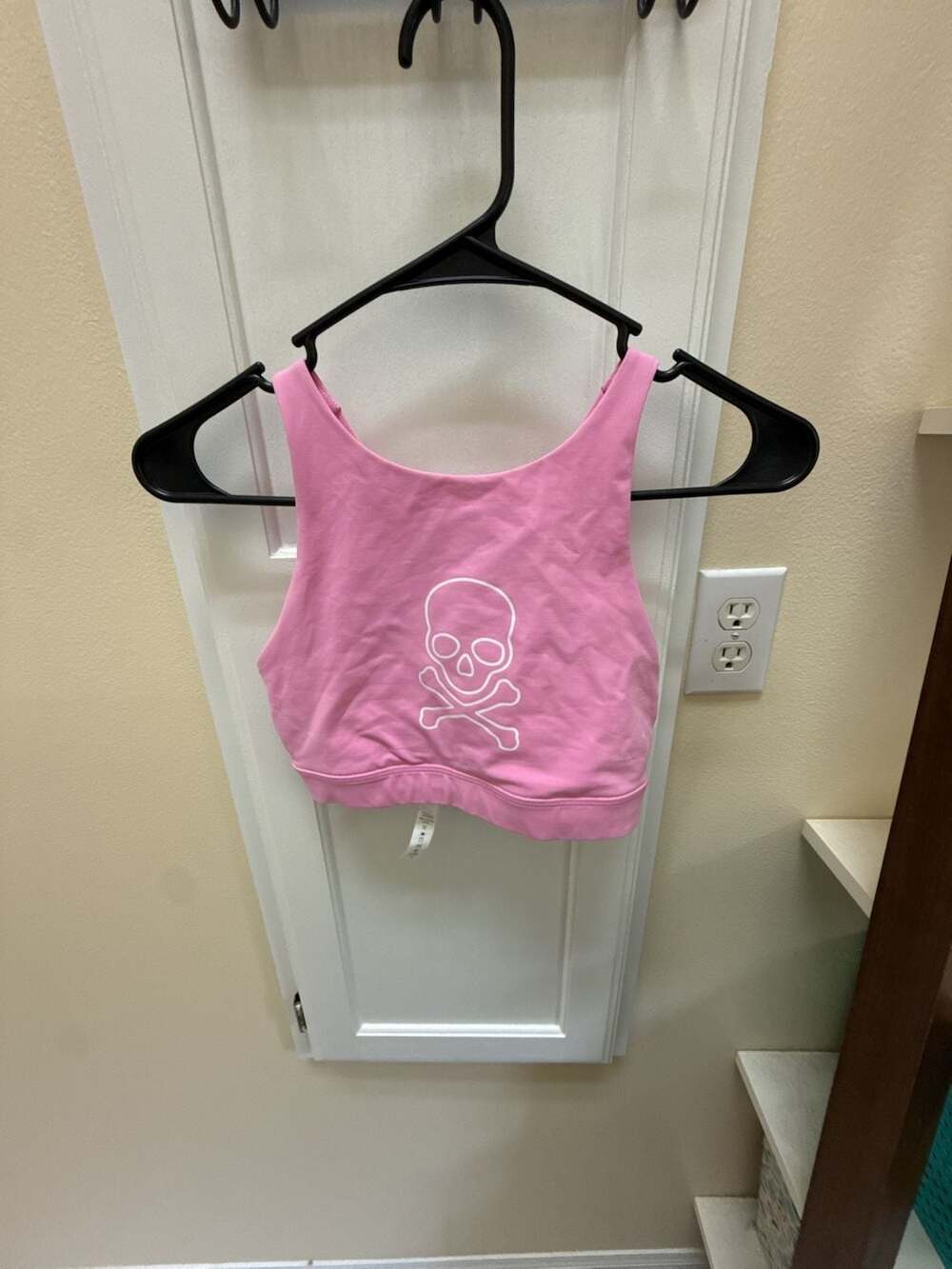 Lululemon x SoulCycle Sports Bra Size 6 Pink Skull Crop Top
